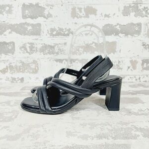 NEW Caslon Lennyn Black Leather Square Toe Block Heel Slingback Sandals O700